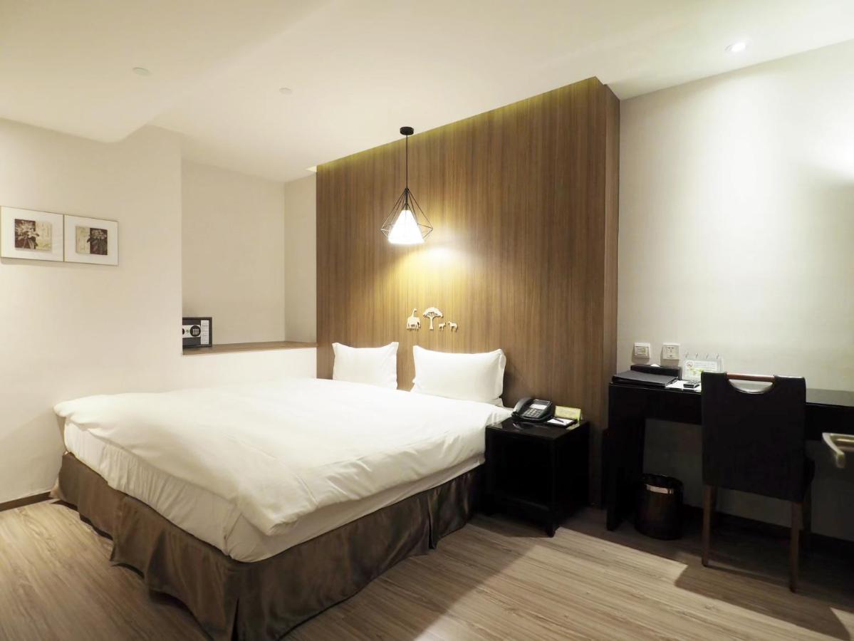 Stay Hotel - Taichung Yizhong Exterior foto